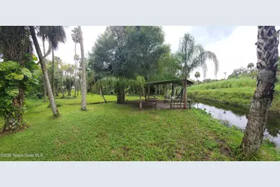 2250 Floridiane Drive, Melbourne, FL 32935 - Photo 8