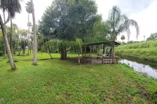 2250 Floridiane Dr, Melbourne, FL 32935 - Photo 8