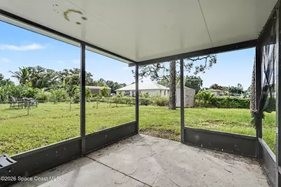 942 NW Sorrel Street NW, Palm Bay, FL 32907 - Photo 16