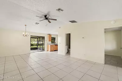 942 NW Sorrel Street NW, Palm Bay, FL 32907 - Photo 4