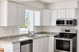 1308 Sun Cir W, Melbourne, FL 32935 - Photo 10
