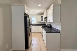 451 S Brevard Ave, Cocoa Beach, FL 32931 - Photo 12