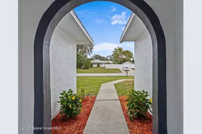 1051 Flower Street NW, Palm Bay, FL 32907 - Photo 54