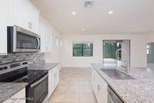 629 Old Country Rd S E, Palm Bay, FL 32909 - Photo 10