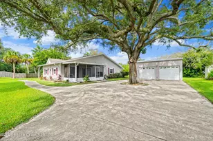 4575 Annette Ct, Merritt Island, FL 32953 - Photo 2