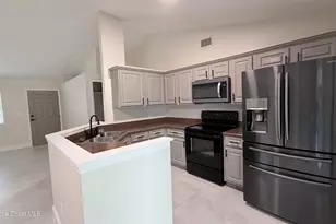632 Banks St NW, Palm Bay, FL 32907 - Photo 8