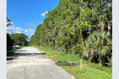 2000 Vally Road, Grant-Valkaria, FL 32950 - Photo 4