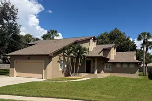 224 Sykes Loop Dr, Merritt Island, FL 32953 - Photo 2
