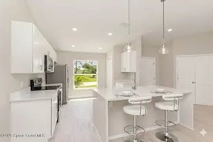 426 Scodella St SW, Palm Bay, FL 32908 - Photo 4