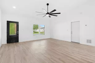 883 Crawford Ave SE, Palm Bay, FL 32909 - Photo 6