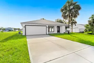 883 Crawford Ave SE, Palm Bay, FL 32909 - Photo 2