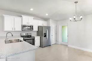 1067 Grantham Ln, Palm Bay, FL 32909 - Photo 12