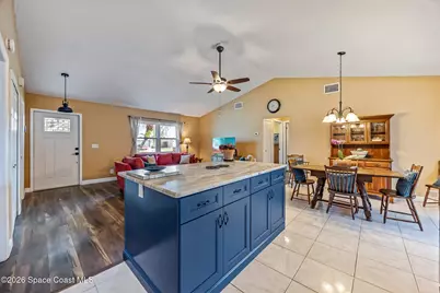626 Dinner Street NE, Palm Bay, FL 32907 - Photo 8