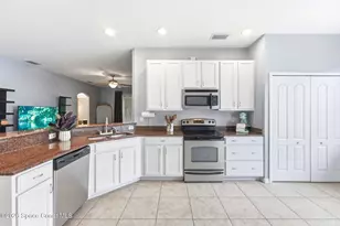 680 Remington Green Dr SE, Palm Bay, FL 32909 - Photo 8