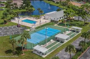 533 S Lakes End Dr, Fort Pierce, FL 34982 - Photo 12