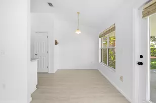 1381 Olde Bailey Ln, West Melbourne, FL 32904 - Photo 8