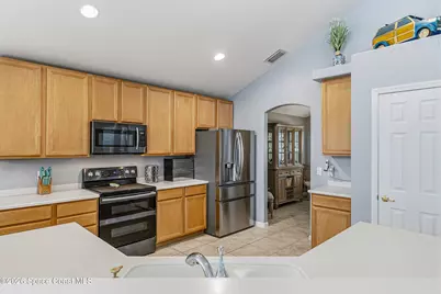 213 Wading Bird Circle SW, Palm Bay, FL 32908 - Photo 8