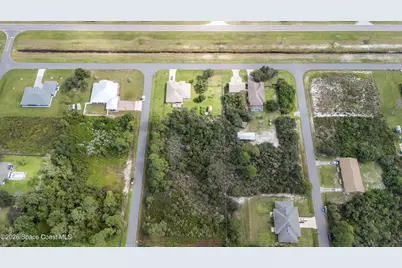 1686 Chamorro Street SE, Palm Bay, FL 32909 - Photo 6