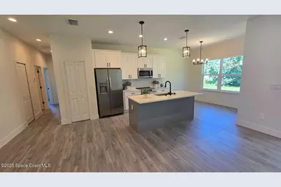 2862 E Pomello Avenue SW, Palm Bay, FL 32908 - Photo 14