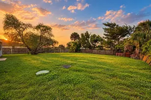 937 Serenade St NW, Palm Bay, FL 32907 - Photo 16