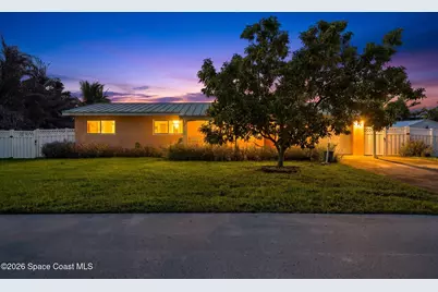 6 Venetian Way #B, Indian Harbour Beach, FL 32937 - Photo 2