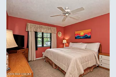 910 E Causeway Boulevard #C13, Vero Beach, FL 32963 - Photo 14