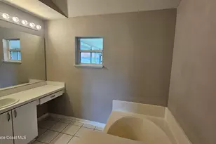 1367 Schayler St SW, Palm Bay, FL 32908 - Photo 10