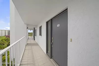 190 Seminole Lane #304, Cocoa Beach, FL 32931 - Photo 2