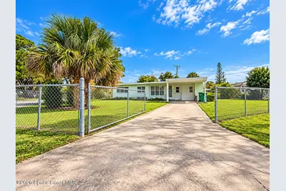 819 W Highland Drive, Cocoa, FL 32922 - Photo 1