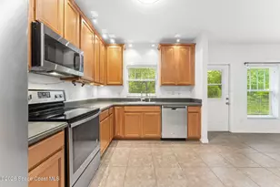 9814 Tivoli Villa Dr, Orlando, FL 32829 - Photo 6
