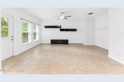 9814 Tivoli Villa Drive, Orlando, FL 32829 - Photo 10