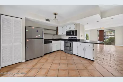 1800 S Orlando Avenue #18, Cocoa Beach, FL 32931 - Photo 6
