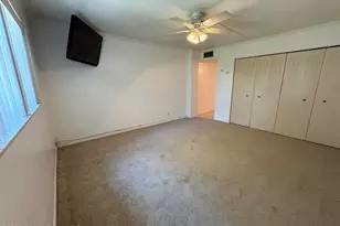 8521 S Old Country Manor, Davie, FL 33328 - Photo 8