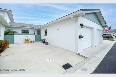 290 Paradise Boulevard #17, Indialantic, FL 32903 - Photo 2