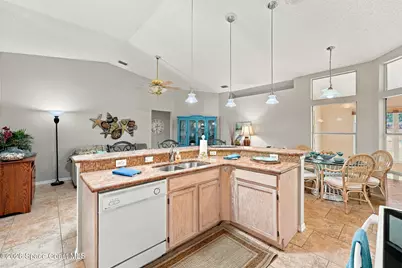 698 Sheridan Woods Drive, West Melbourne, FL 32904 - Photo 14
