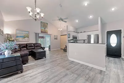 445 Plantation Drive, Titusville, FL 32780 - Photo 12