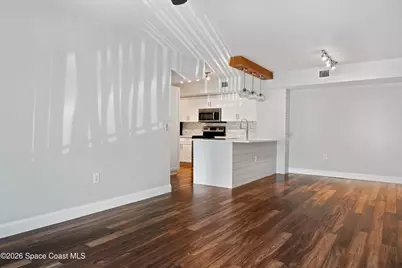 1610 N 42nd Circle #207, Vero Beach, FL 32967 - Photo 8