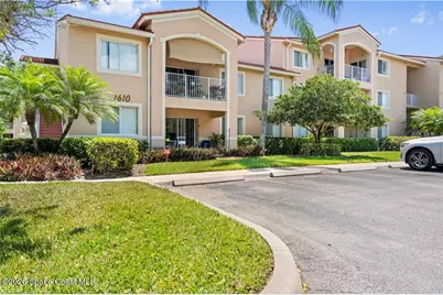 1610 N 42nd Circle #207, Vero Beach, FL 32967 - Photo 1