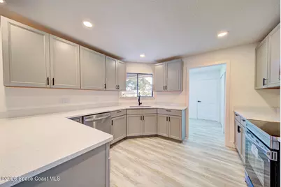 3620 Sawgrass Drive, Titusville, FL 32780 - Photo 8