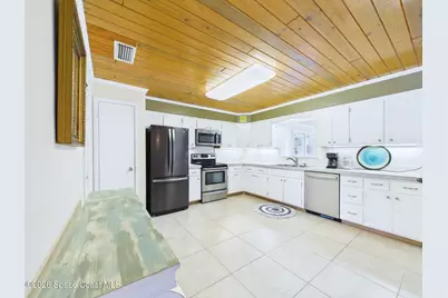 274 Beverly Court, Melbourne Beach, FL 32951 - Photo 14