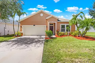 3995 Aria Dr, Melbourne, FL 32904 - Photo 1