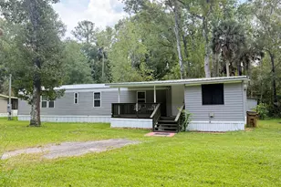 Astor Buttons 24040 Bass Rd, Astor, FL 32102 - MLS 1091003 - Coldwell Banker