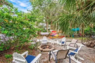 1365 Pineapple Avenue, Melbourne, FL 32935 - Photo 12