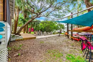 1365 Pineapple Ave, Melbourne, FL 32935 - Photo 16