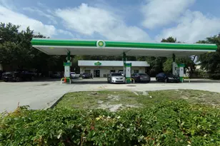 653 E University Blvd, Melbourne, FL 32901 - Photo 1