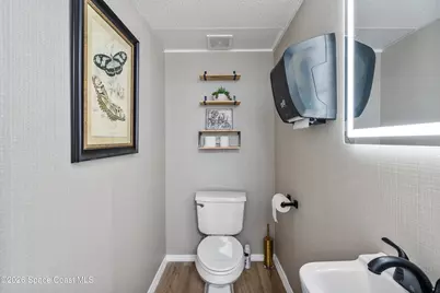 904 E New Haven Avenue, Melbourne, FL 32901 - Photo 24