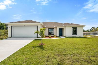 1003 Geary Street SW, Palm Bay, FL 32908 - Photo 1