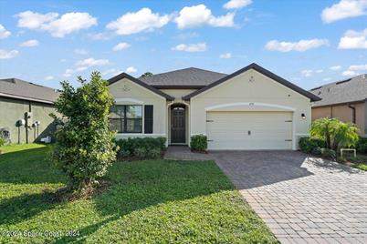 694 Old Country Road SE, Palm Bay, FL 32909 - Photo 1