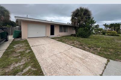 380 Cassia Boulevard, Satellite Beach, FL 32937 - Photo 1