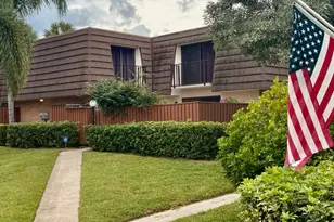 1705 17th Ct, Jupiter, FL 33458 - Photo 1